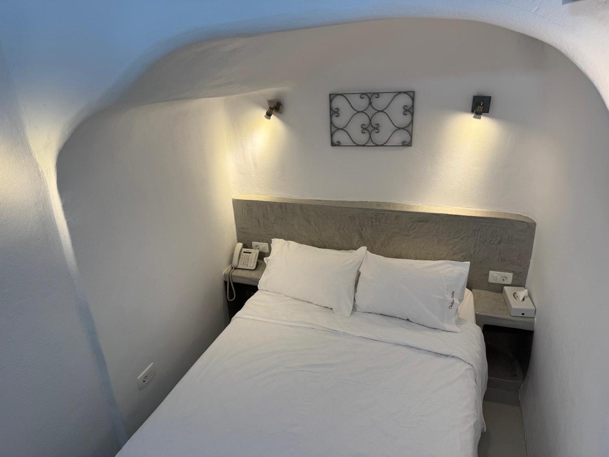 Theodora Suites (Adults Only) Oia  Ngoại thất bức ảnh
