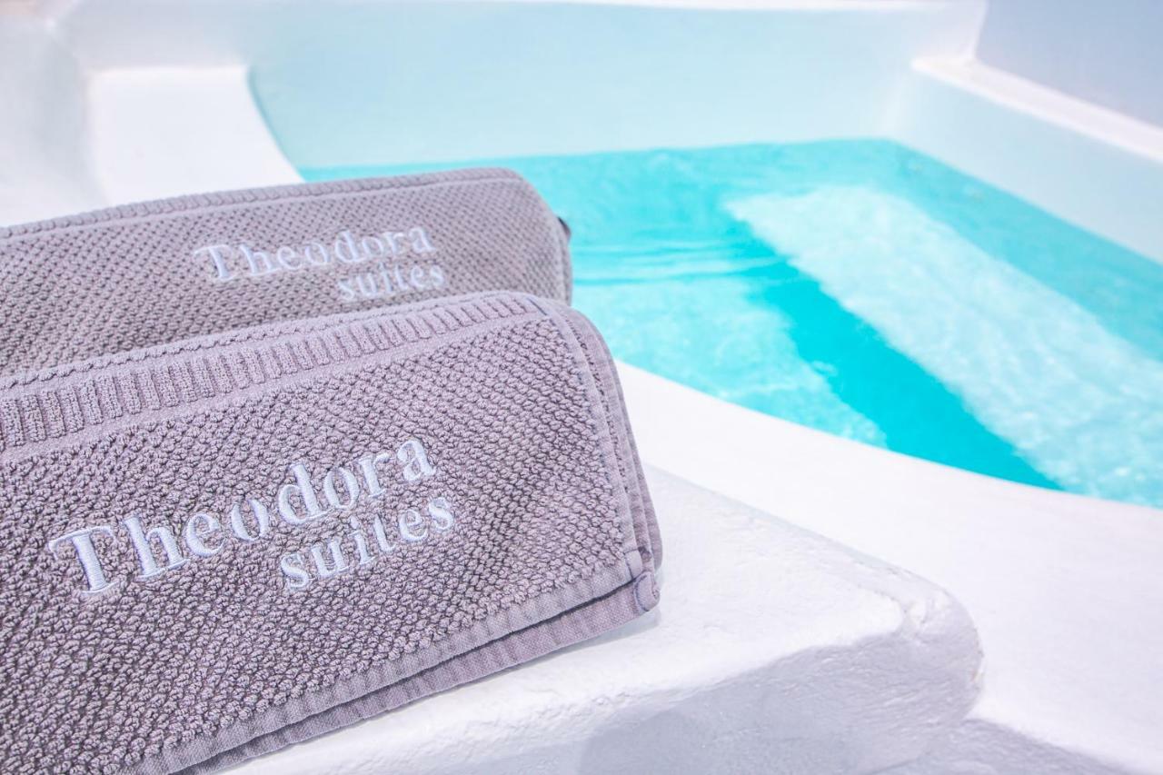Theodora Suites (Adults Only) Oia  Ngoại thất bức ảnh